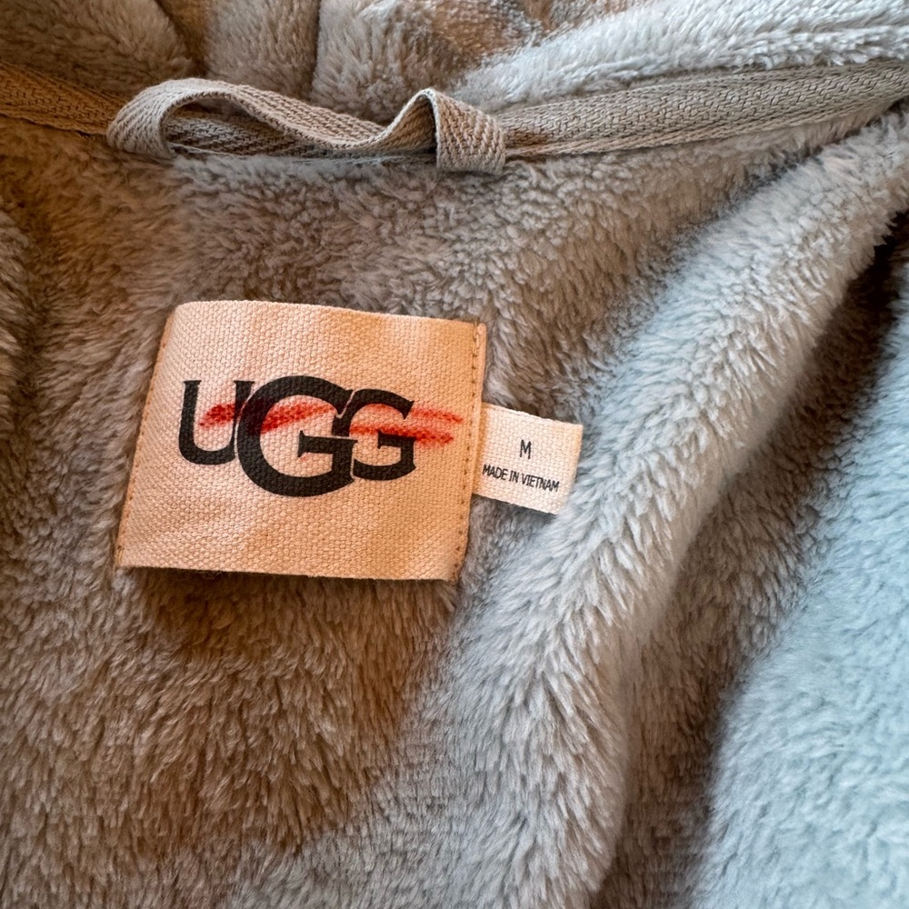 UGG Soft Blue Fleece Robe - Picture 7 of 10